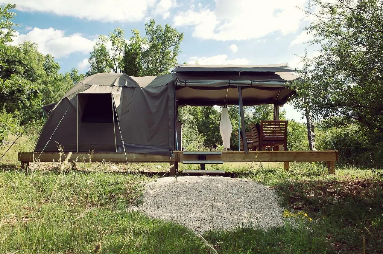 Glamping Aux Lodges Du Mas De Nadal Sauliac-sur-Célé